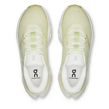 ON Cloudrunner 3 